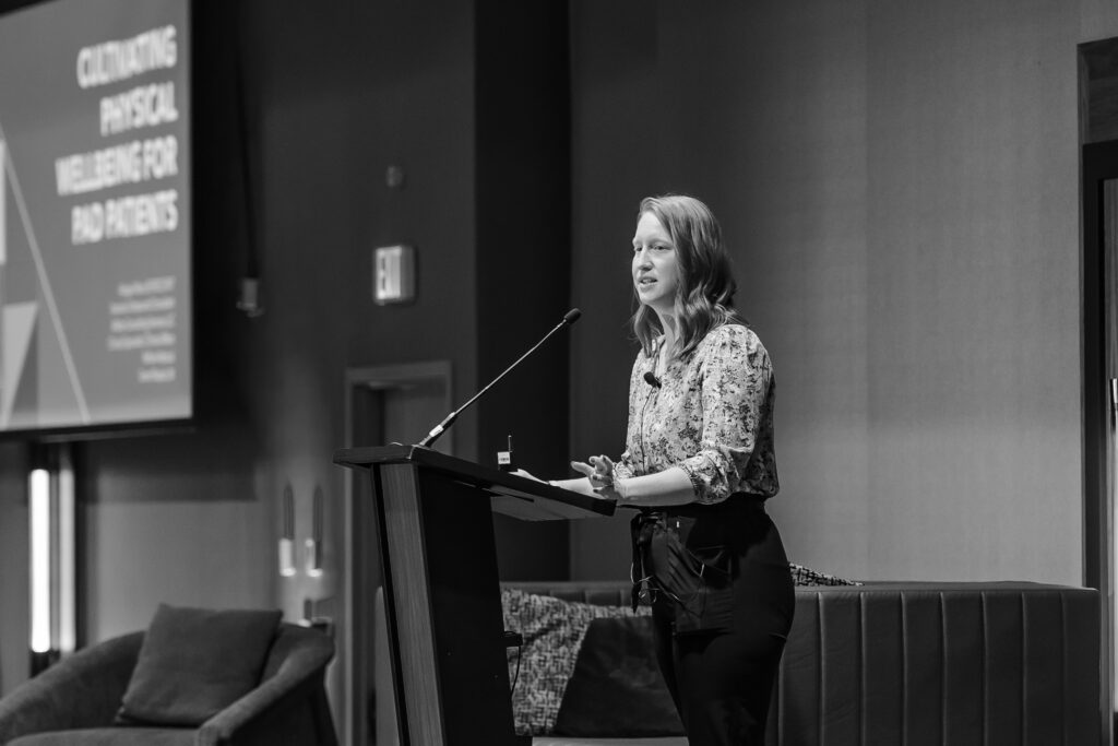VICConference2024-11-bw